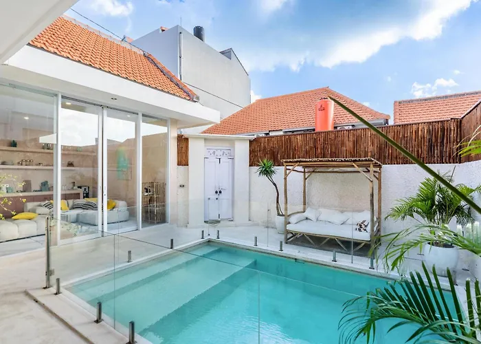 Vakantiehuis Luxury 3bdr With Private Pool