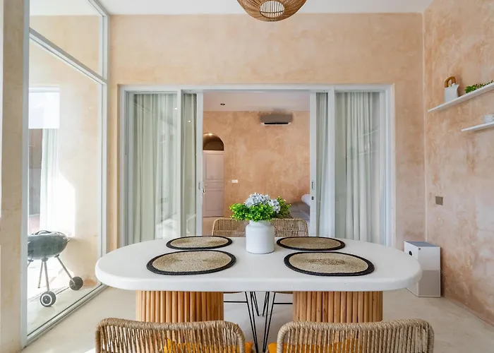 Vakantiehuis Luxury 3bdr With Private Pool *